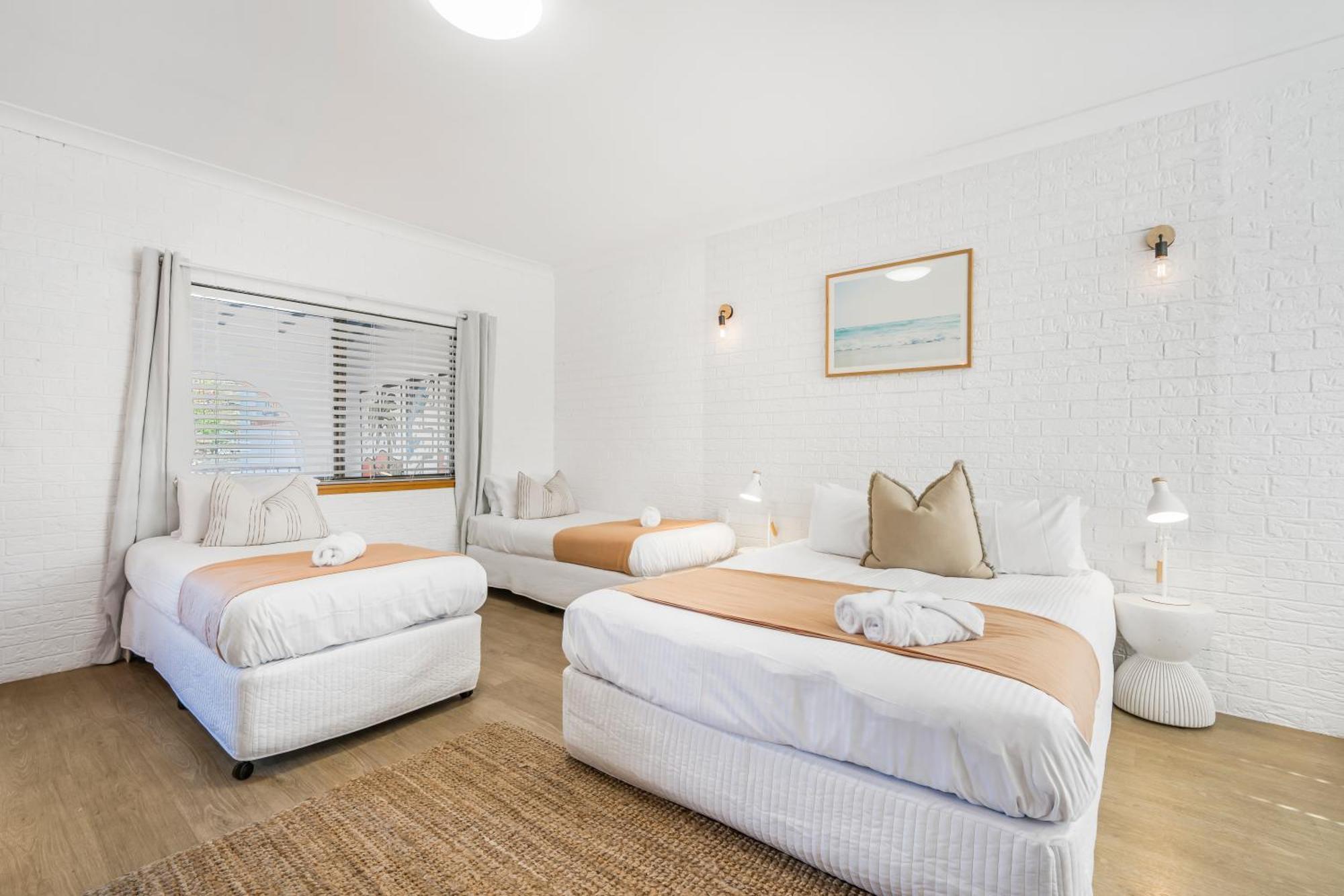 The Med Crescent Head Motel Eksteriør billede